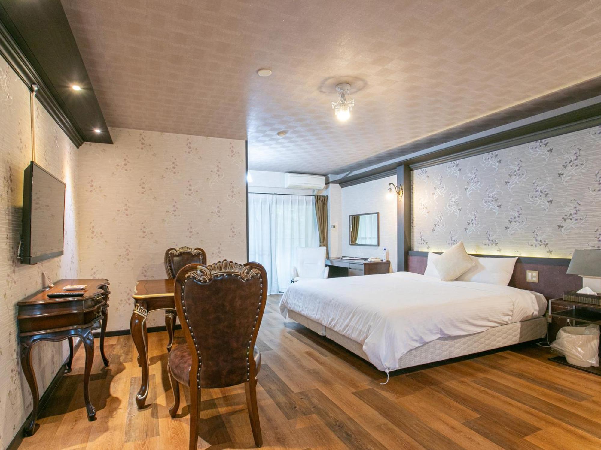 Yufuin Besso Shikisai Hotel Room photo
