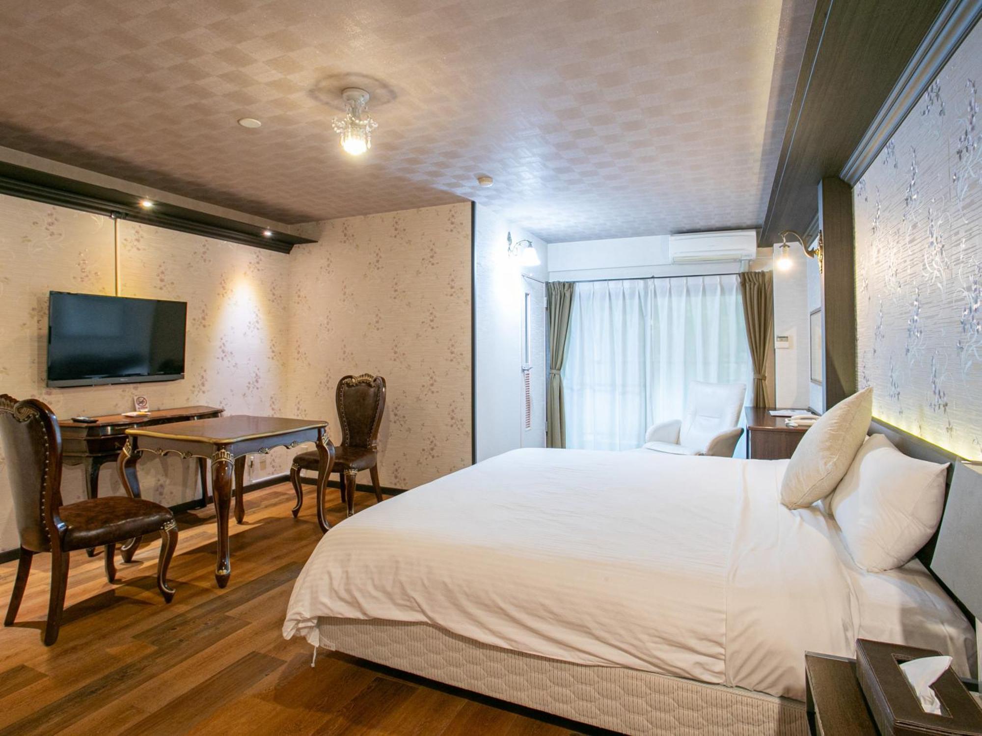 Yufuin Besso Shikisai Hotel Room photo