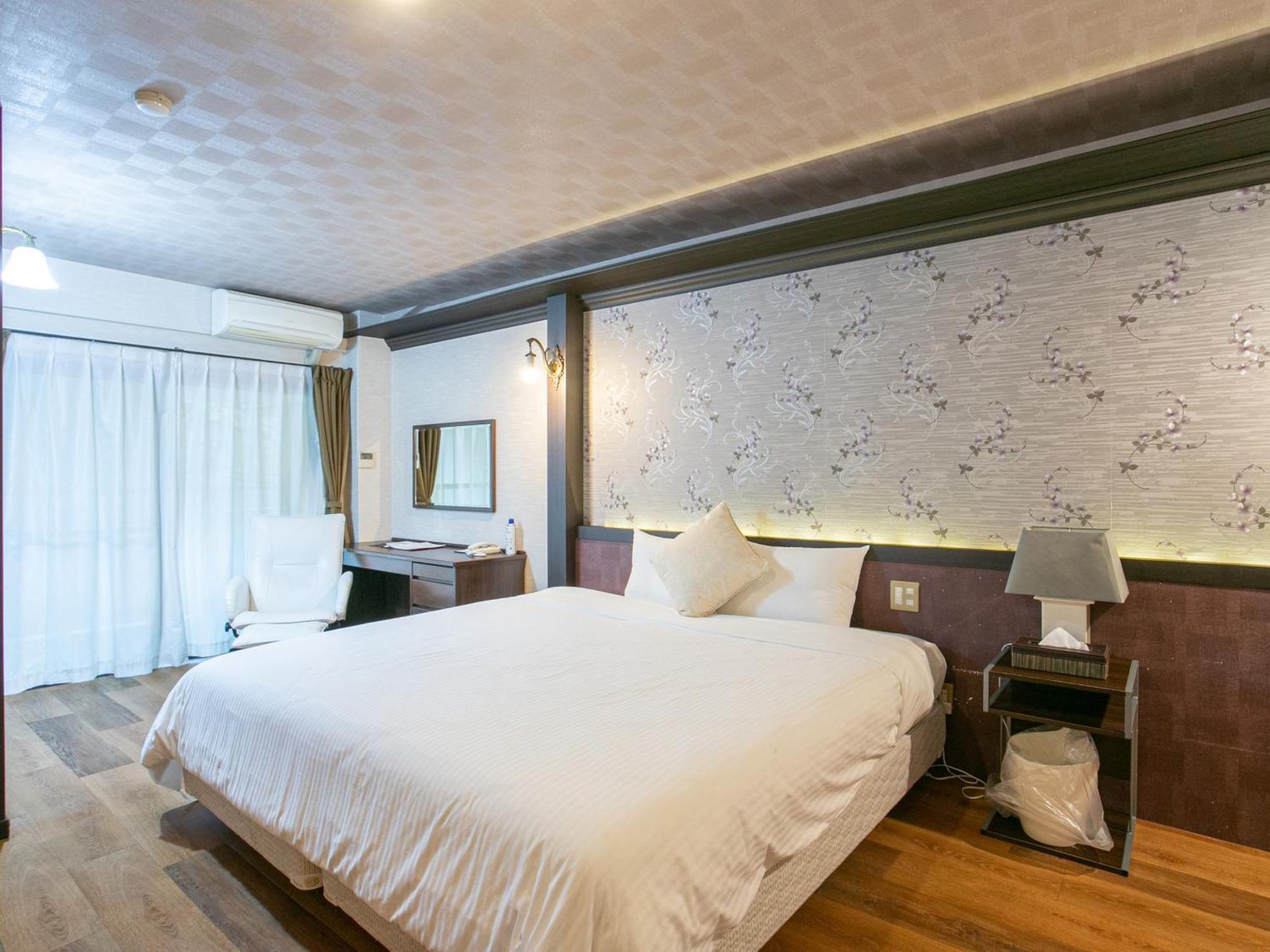 Yufuin Besso Shikisai Hotel Room photo